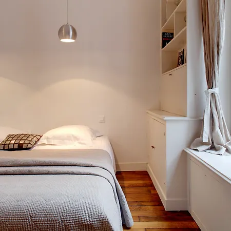 Apartment Europea - Invalides Paris